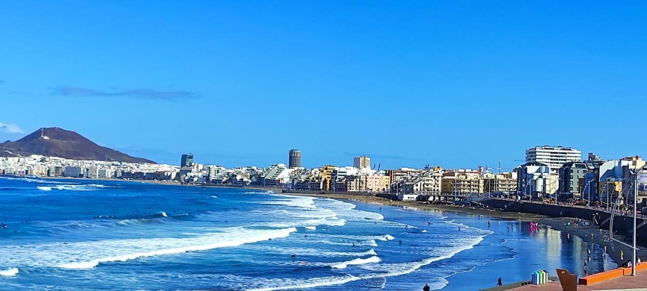 Little Surf House Hostel Las Palmas de Gran Canaria Exterior photo